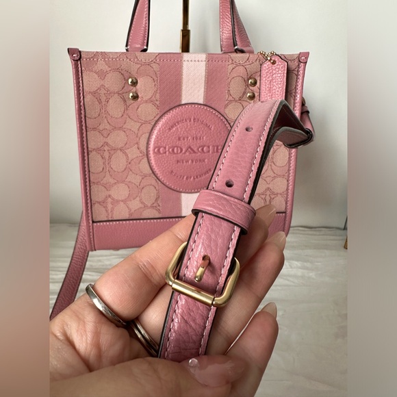 Pink Dempsey Tote Bag 22” in Signature Jacuard with Stripe and Coach Patch - Picture 12 of 14